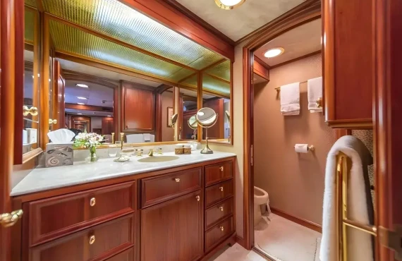 Escape of London - Image 18