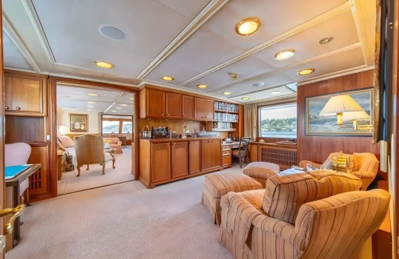 Escape of London - Image 11