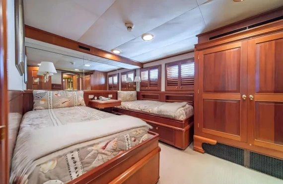 Escape of London - Image 8