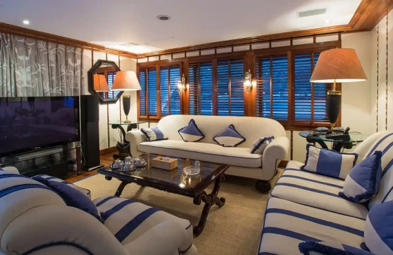 Grand Ocean - Image 11