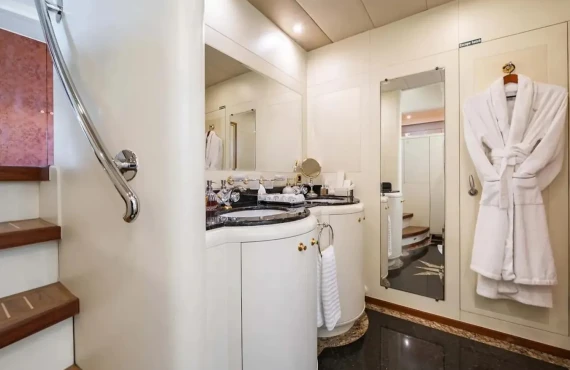 Viking III - Image 11