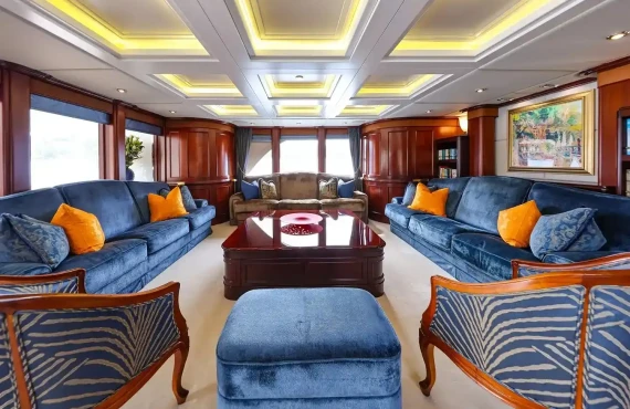 Crystal Lady - Image 3