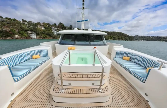 Crystal Lady - Image 14