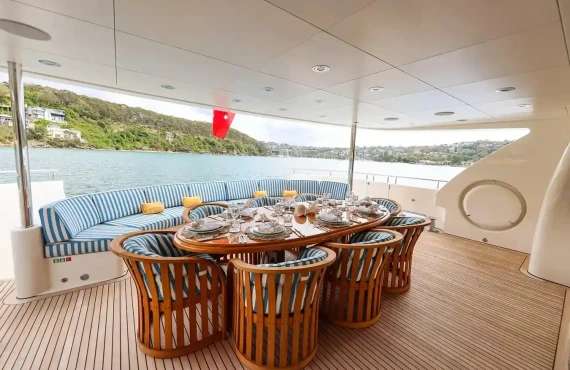 Crystal Lady - Image 12