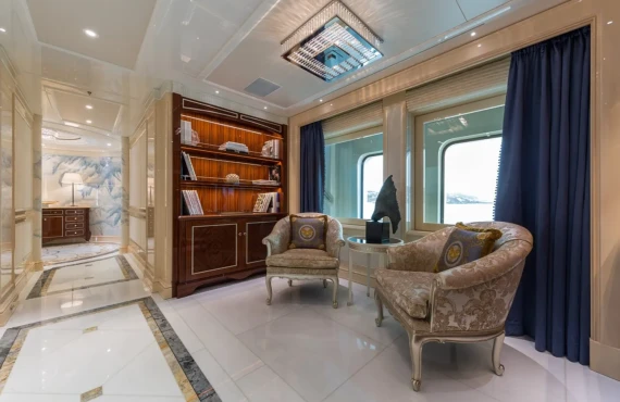 Plvs Vltra - Image 9