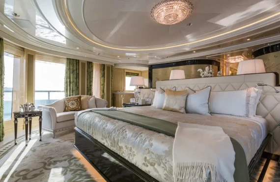 Plvs Vltra - Image 7