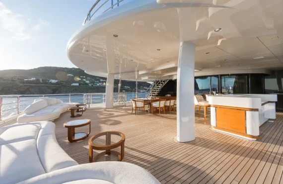 Plvs Vltra - Image 25