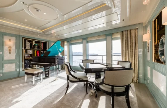 Plvs Vltra - Image 14