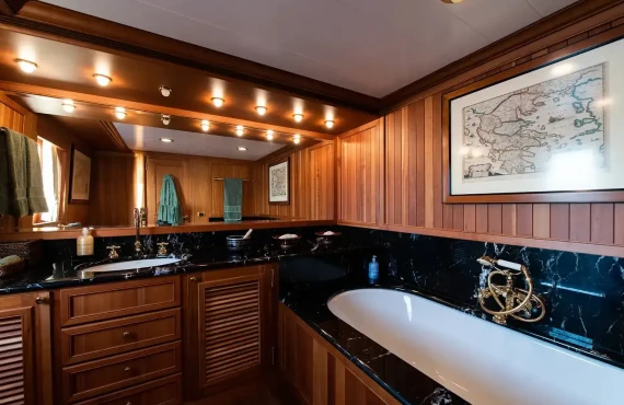 Bleu de Nimes - Image 13