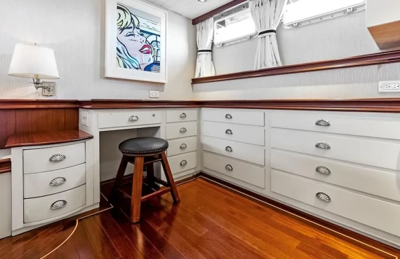 Chanticleer - Image 9