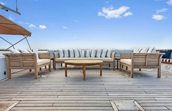 Chanticleer - Image 13