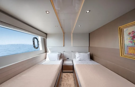 Lady Dorothea - Image 9