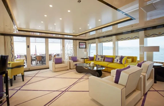 Madame Kate - Image 3