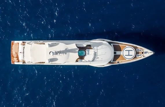 Madame Kate - Image 16