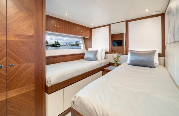 Iridescence - Image 10