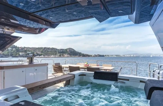 Esmeralda of the Seas - Image 13