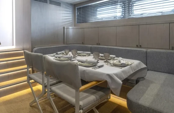 Heliad III - Image 4