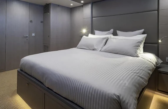 Heliad III - Image 5