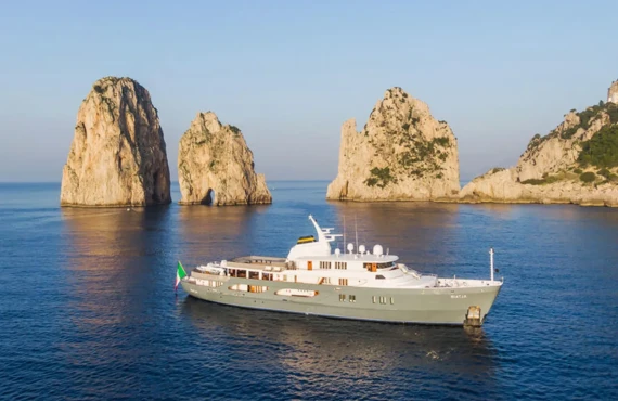 Altair III - Image 3