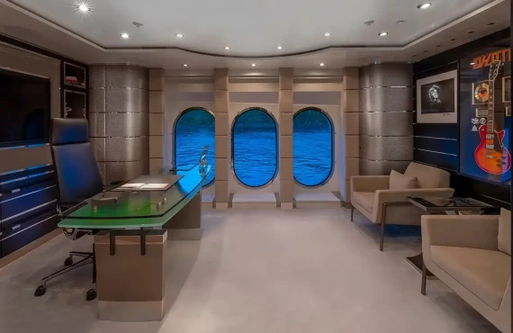 Scott Free - Image 8