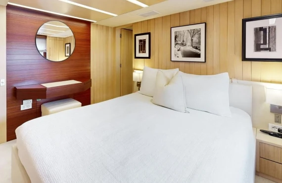 Dylan Anne - Image 8