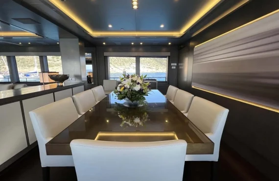 Smooth Operator - Image 6