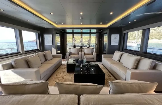 Smooth Operator - Image 4