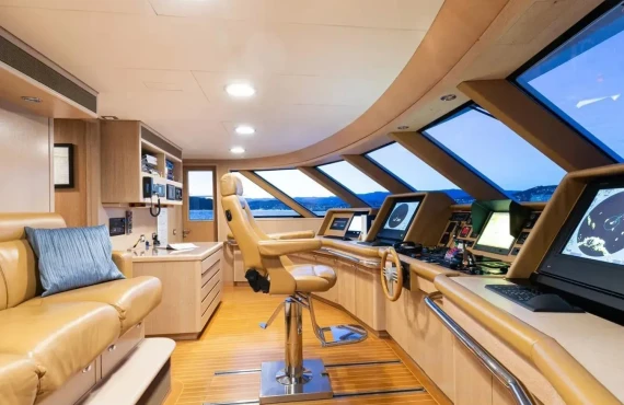 Sea Huntress - Image 12