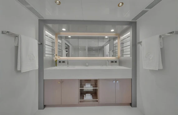 Carbon Copy - Image 20