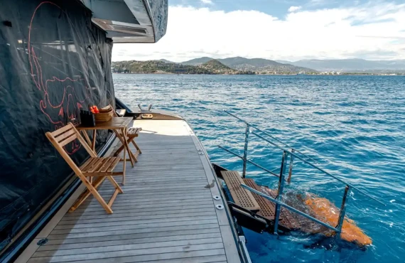 Black Legend - Image 20