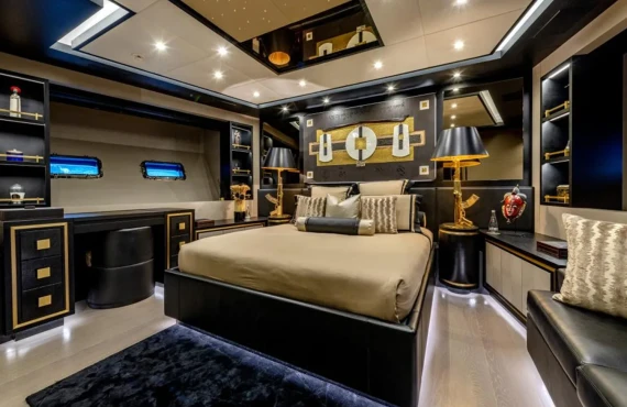 Black Legend - Image 8