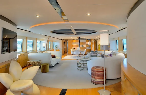 King Louis - Image 3