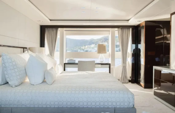 King Power - Image 7