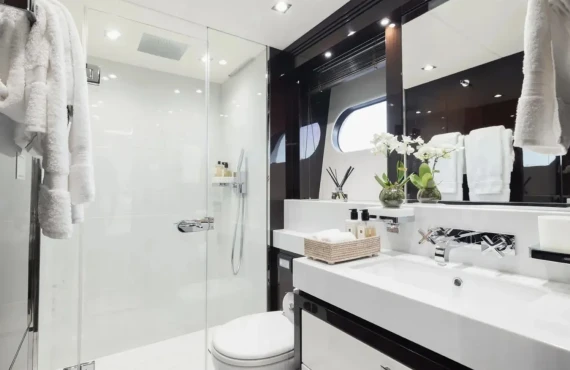 King Power - Image 12