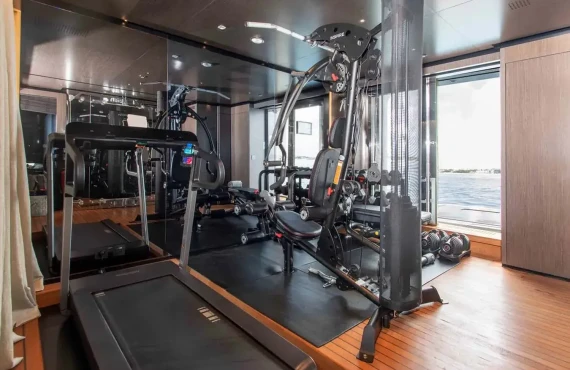 Casino Royale - Image 18