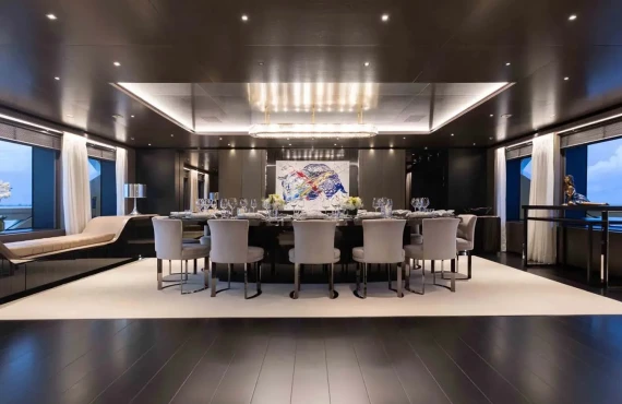 Casino Royale - Image 7