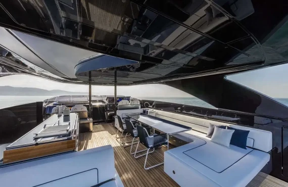 Riva Royale - Image 17