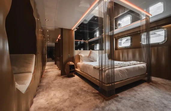 Majesty Elenoliya - Image 11