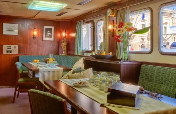 Sanssouci Star - Image 9