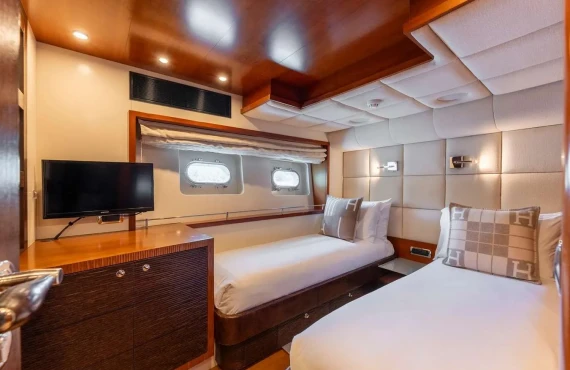 Little Perle - Image 13