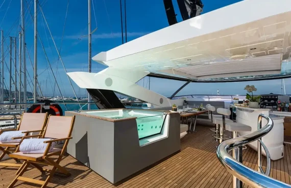 Mr K Iriston - Image 20