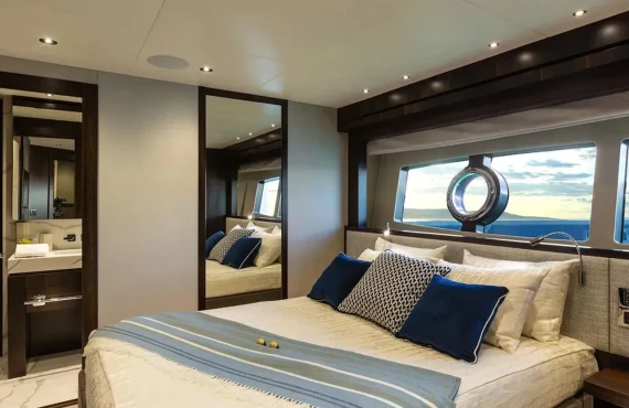 Mr K Iriston - Image 7