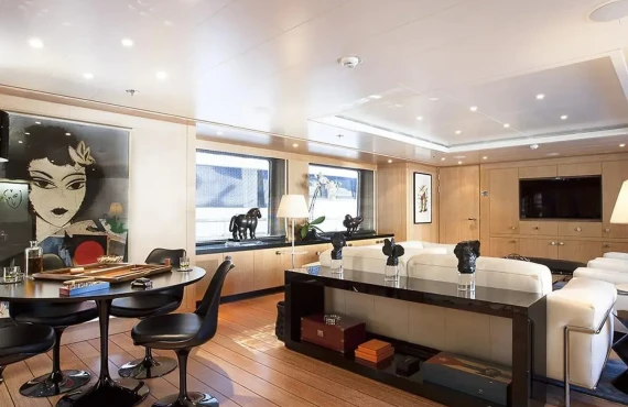 Lady Brave - Image 3