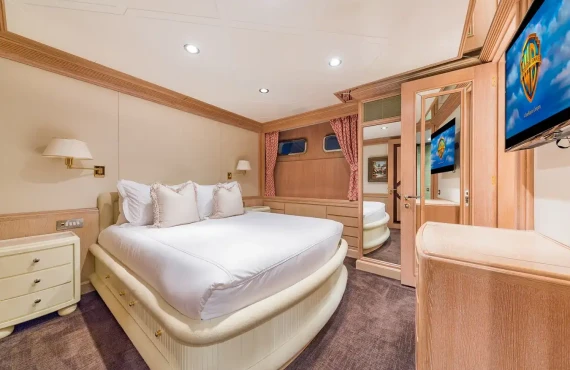 Diamare II - Image 9