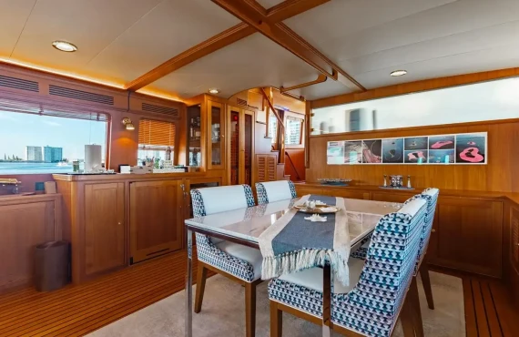 Virginia Sea - Image 5