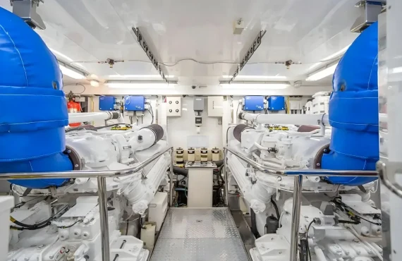 Temptress - Image 17