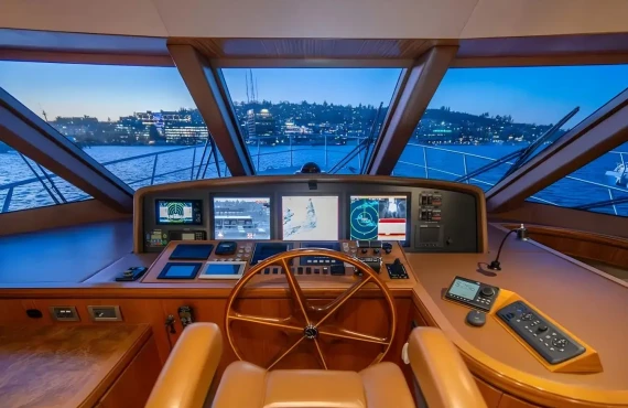 Temptress - Image 13